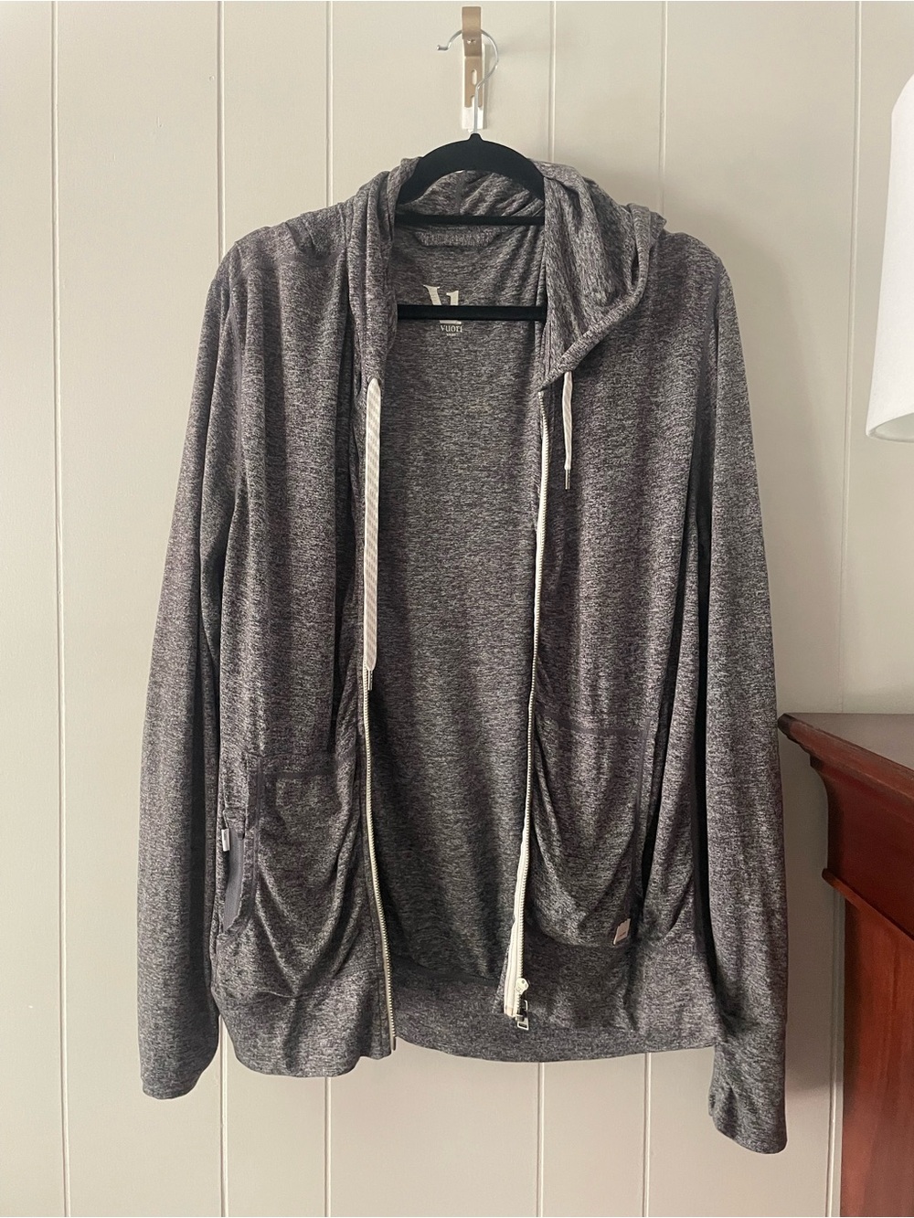 Vuori VW201 Women’s XS Heather Gray Full Zip